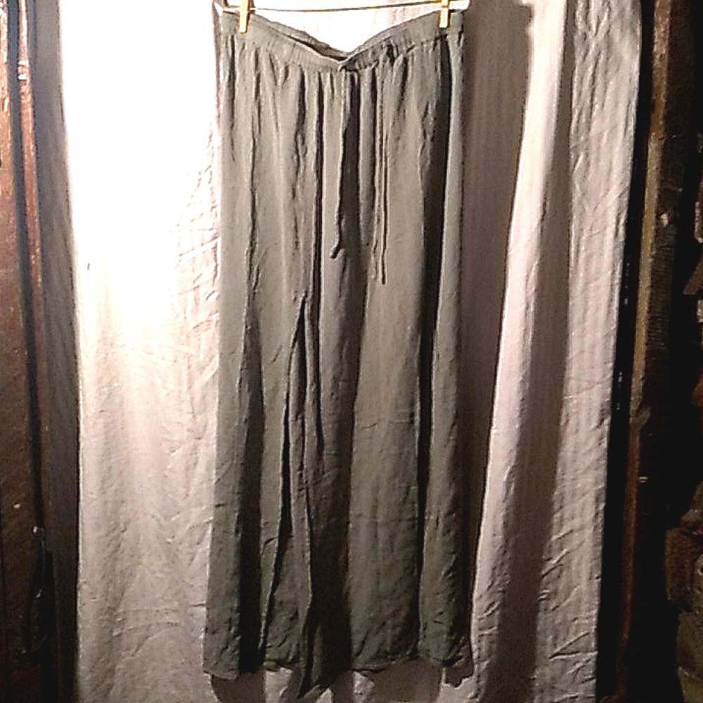 Forever 21 skirt